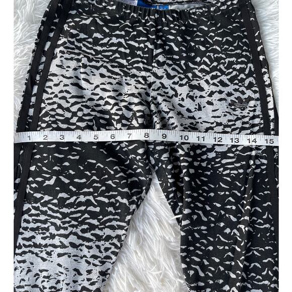 Adidas Activewear Legging Women Sz S slightly use - Picture 3 of 5